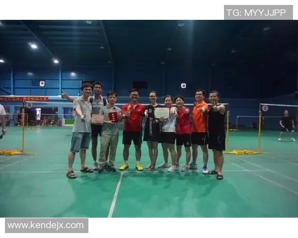 深入探讨北京羽毛球队团队协作模式与其他球队的差异与优势分析